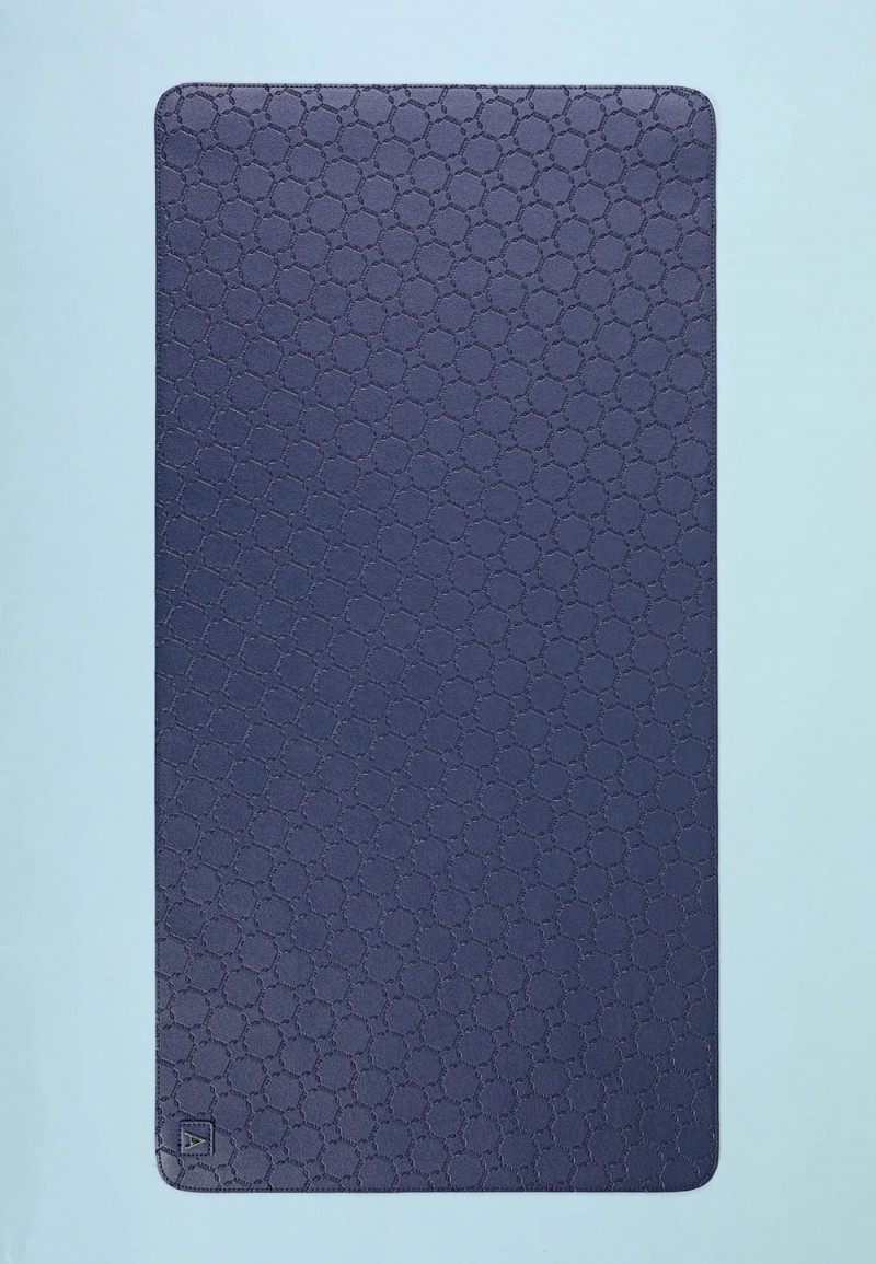 MONO MOUSE PAD