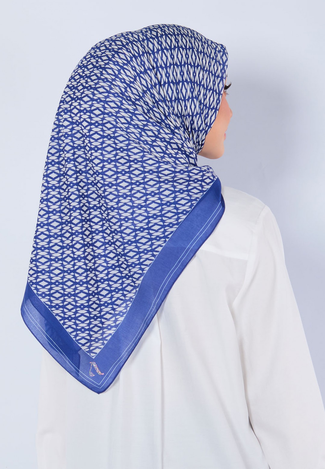 SQ ICONIC VOILE