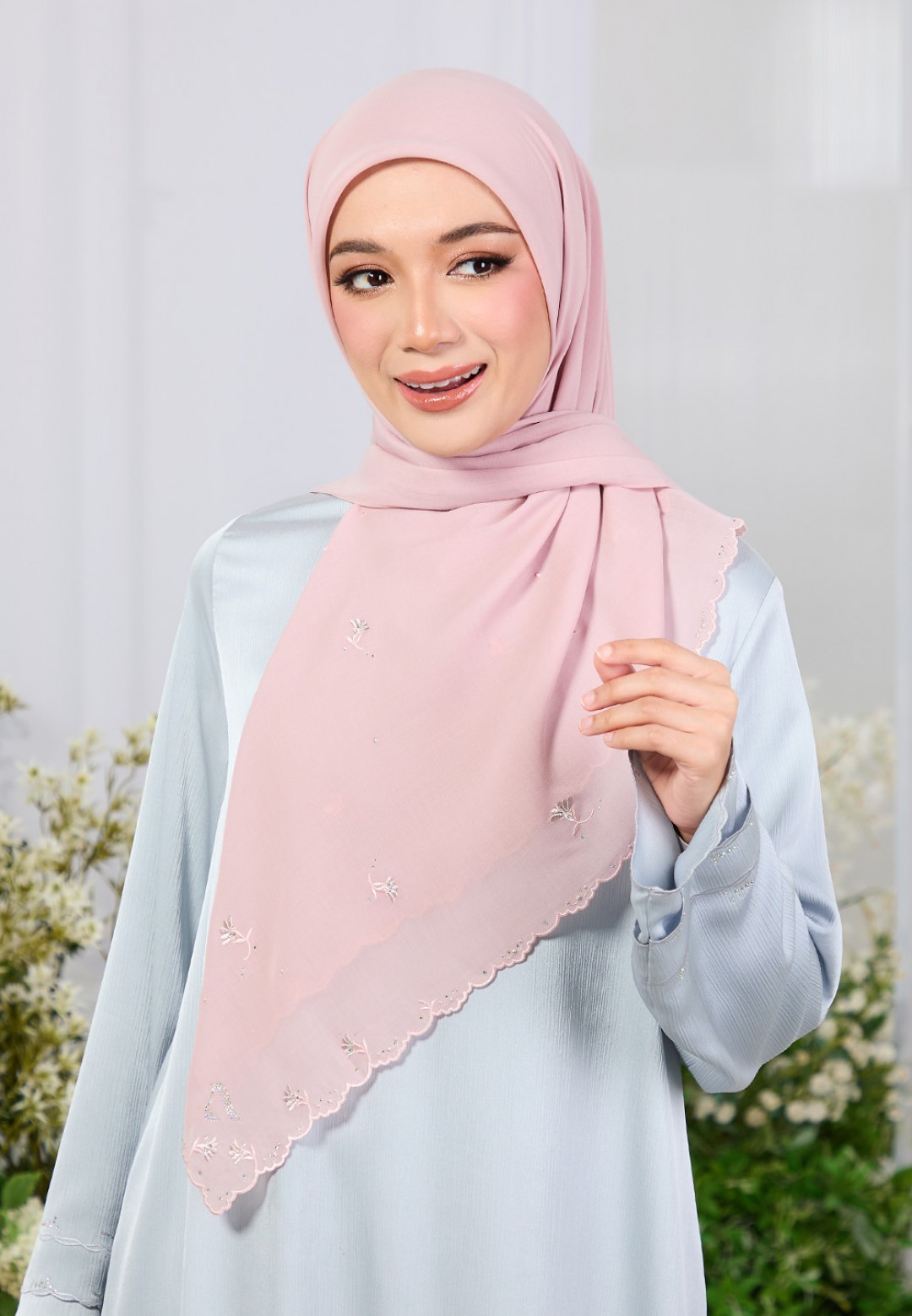 SQ FIORE VOILE EMBROIDERY