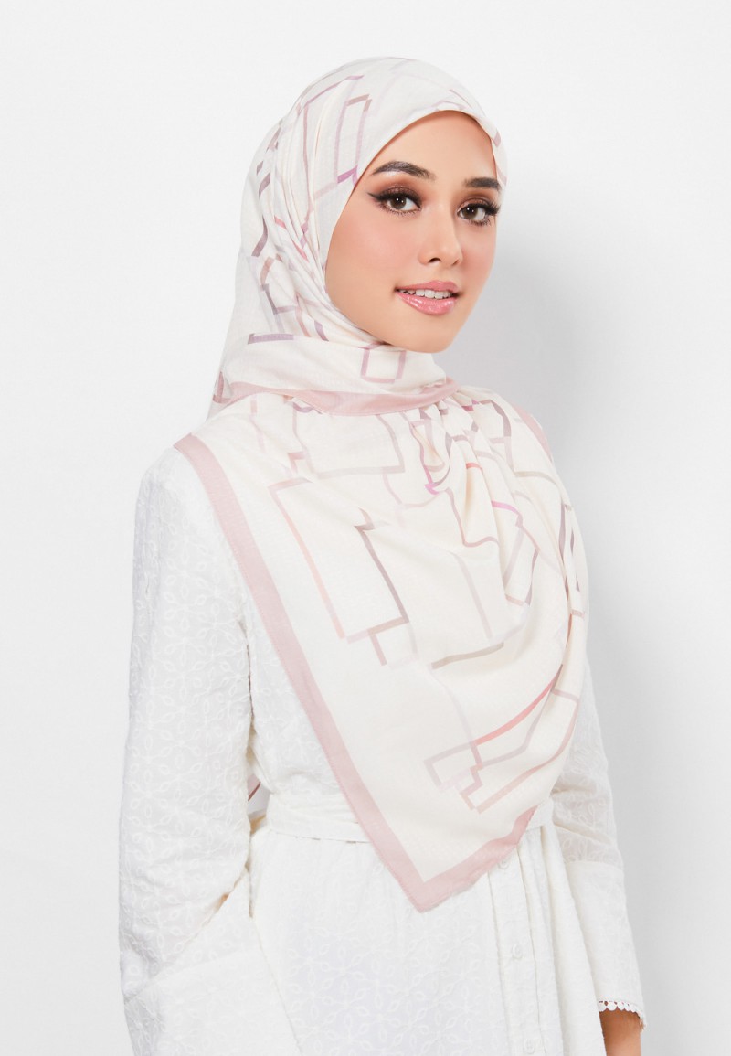 SQ 119 ASTRID VOILE PTD