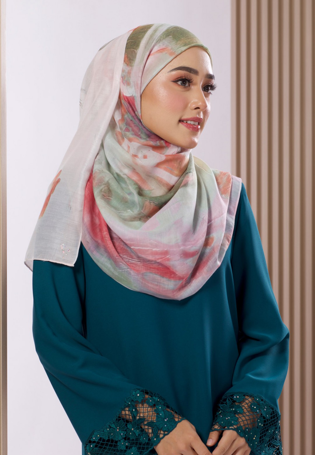 SHAWL JACINTH VOILE PTD 119