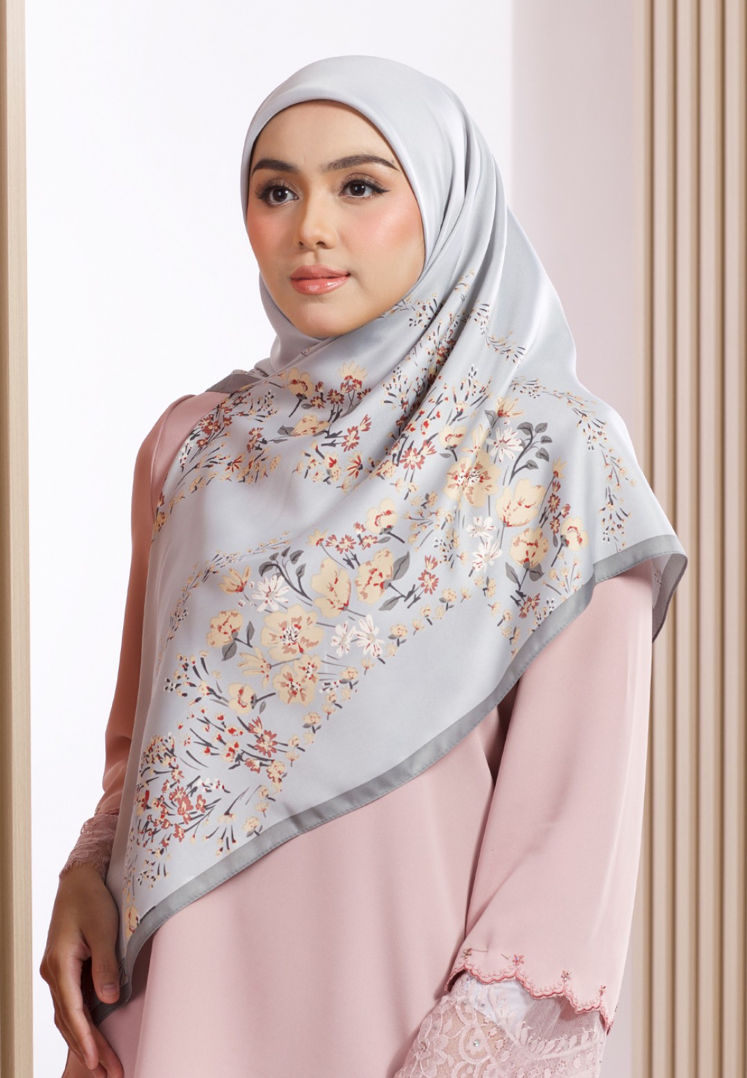 SQ 199 DARLA TWILL PTD WIDE