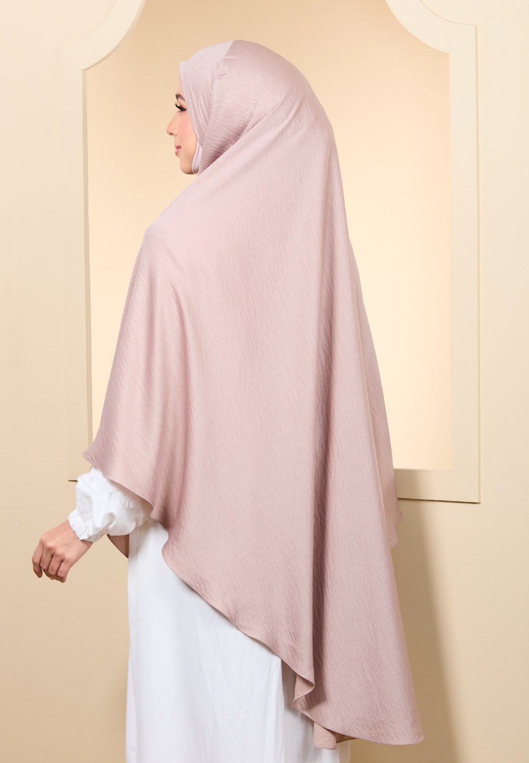 KHIMAR AYESHA