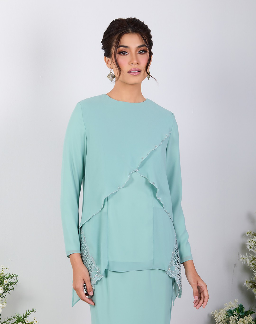 AFSHIN BAJU KURUNG