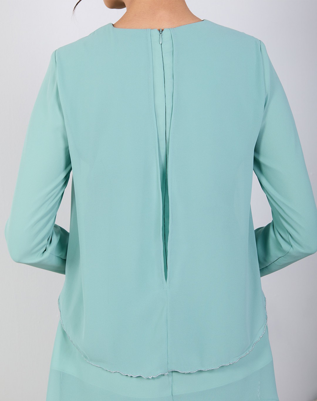 AFSHIN BAJU KURUNG