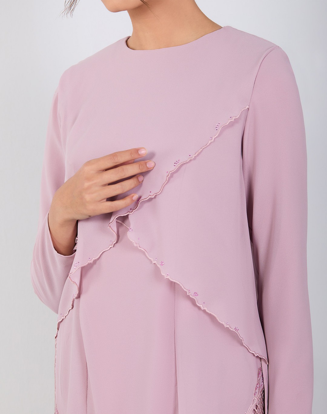 AFSHIN BAJU KURUNG