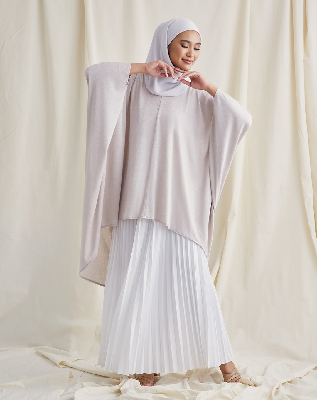 AILANA KAFTAN