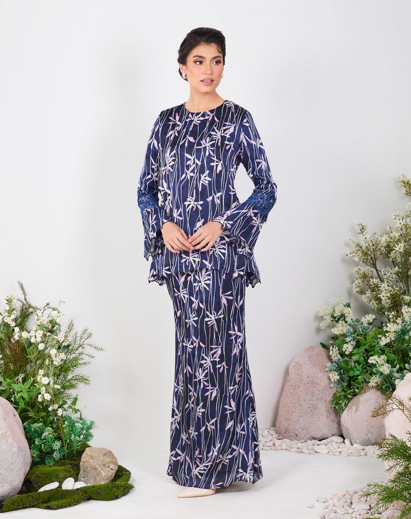 ALISHNA BAJU KURUNG