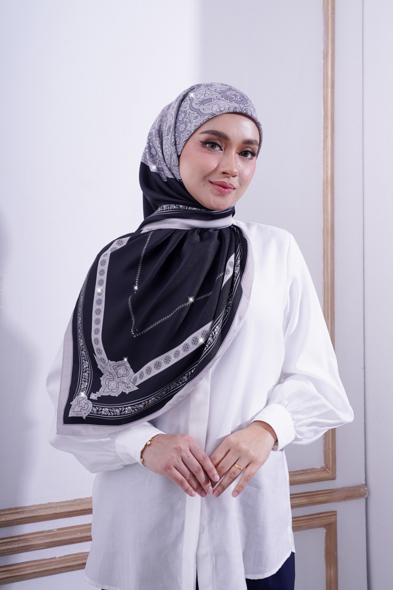 SQ AMARA PRINTED DIAMOND