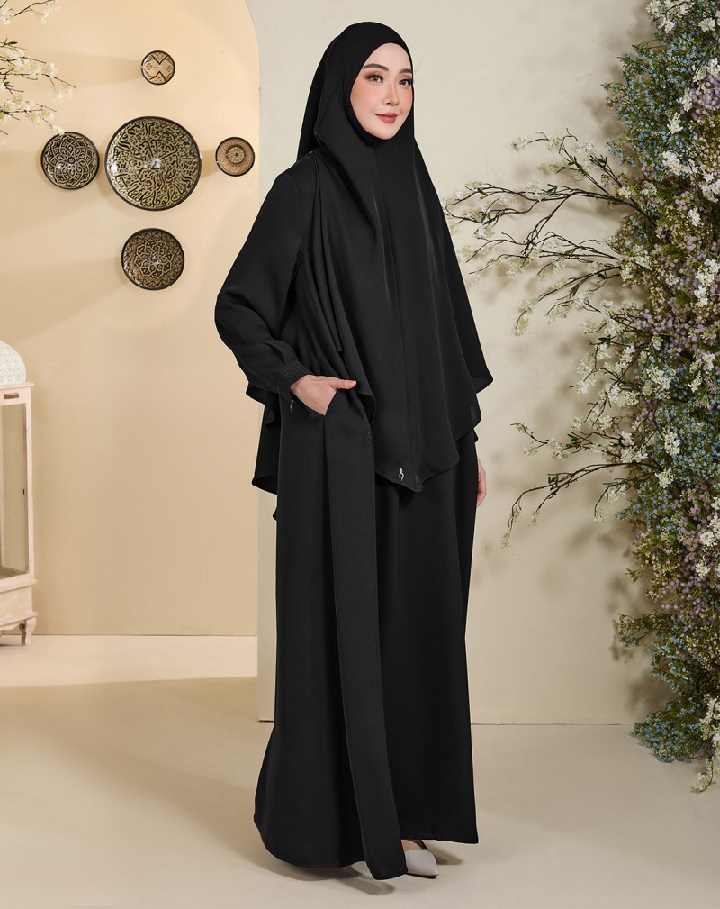 AMINAA JUBAH