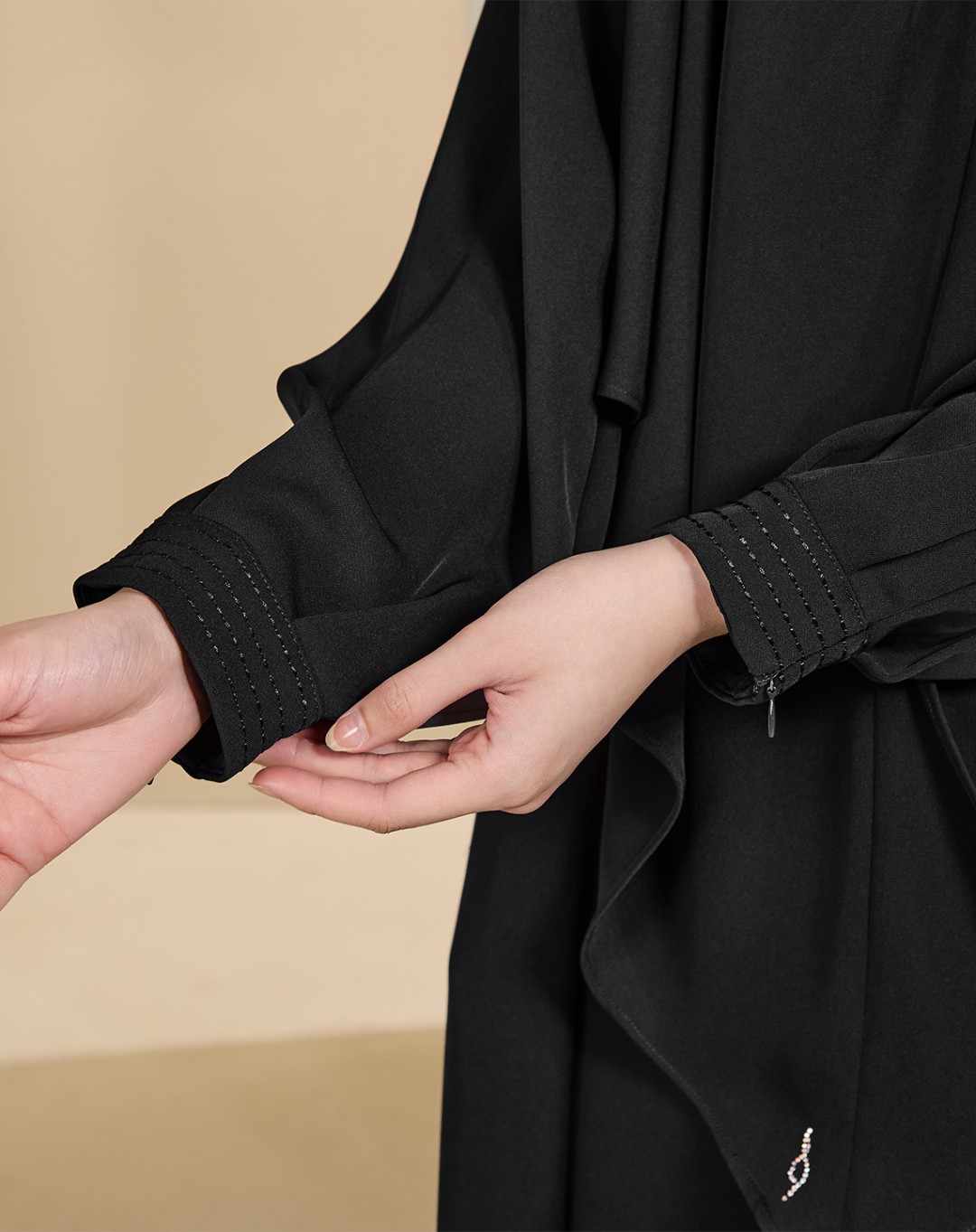 AMINAA JUBAH