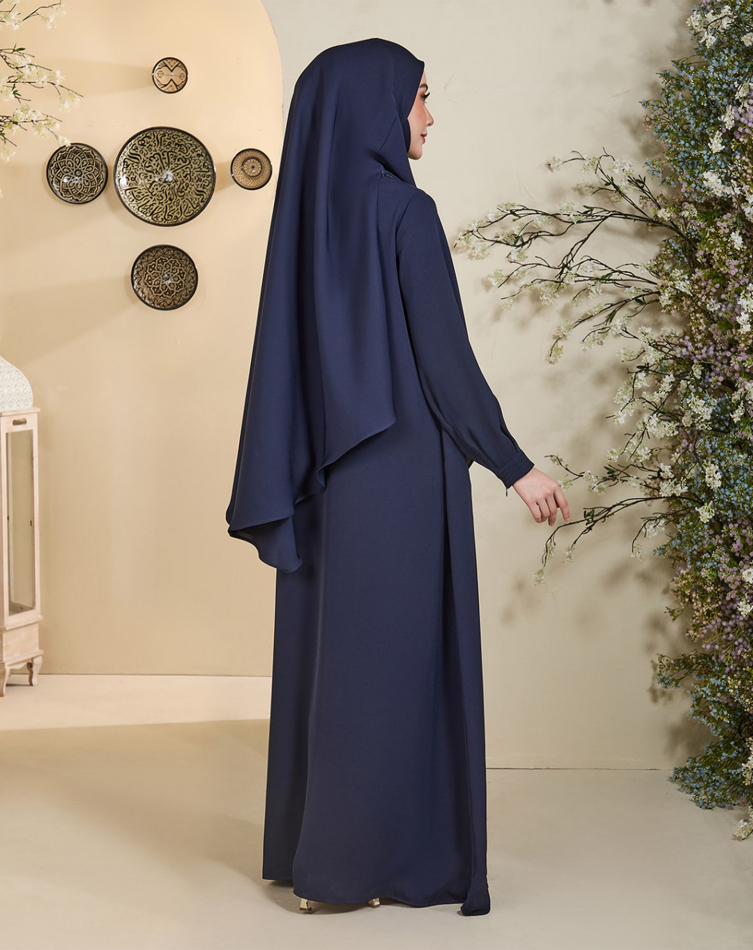AMINAA JUBAH
