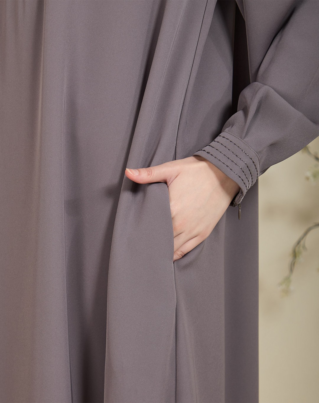 AMINAA JUBAH