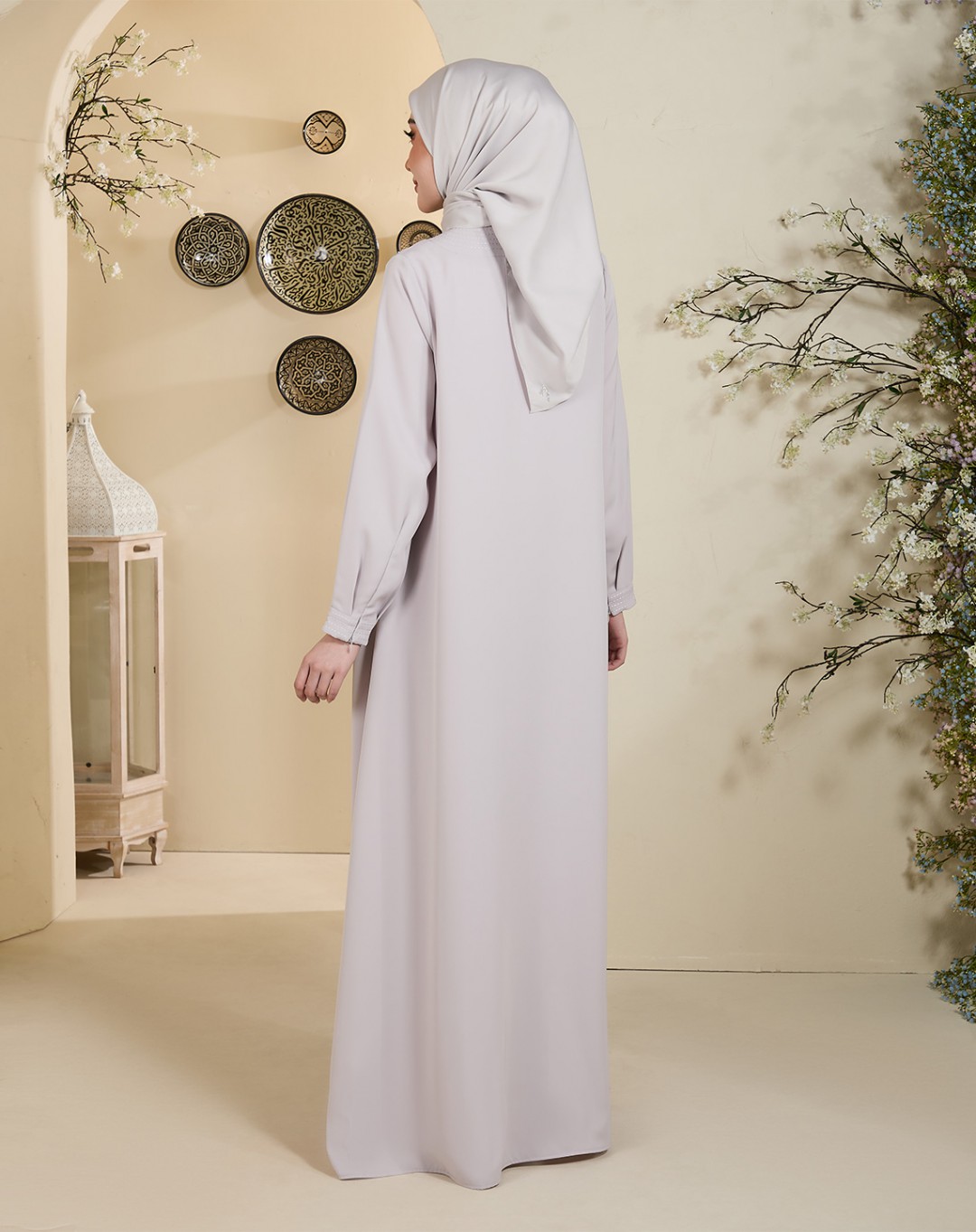 AMINAA JUBAH