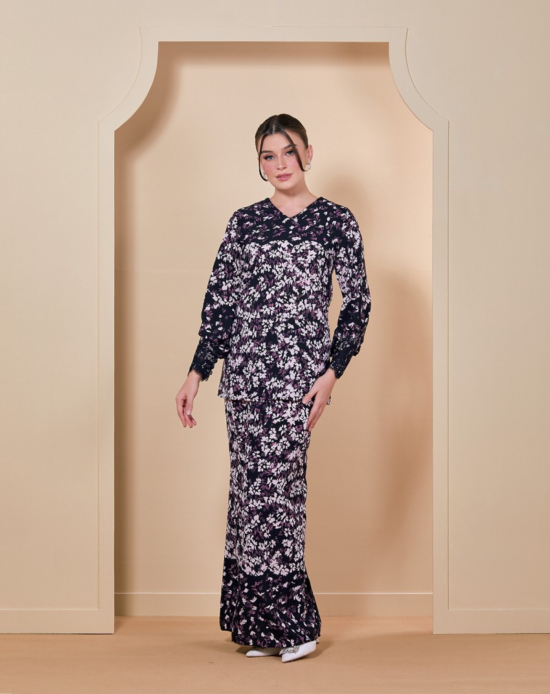 ANDRIA BAJU KURUNG