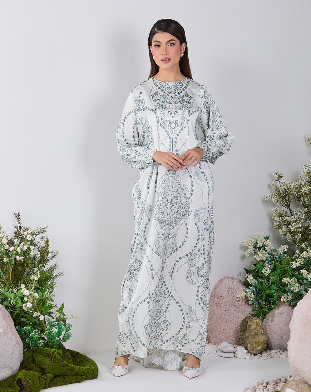 AQEELA JUBAH