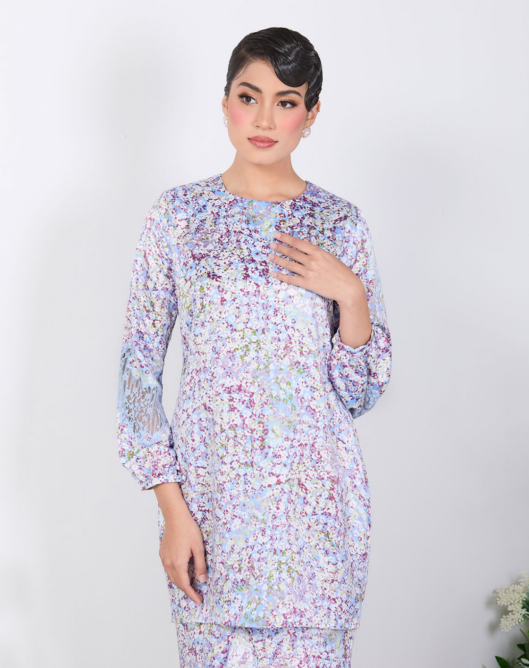 ARIWAA BAJU KURUNG