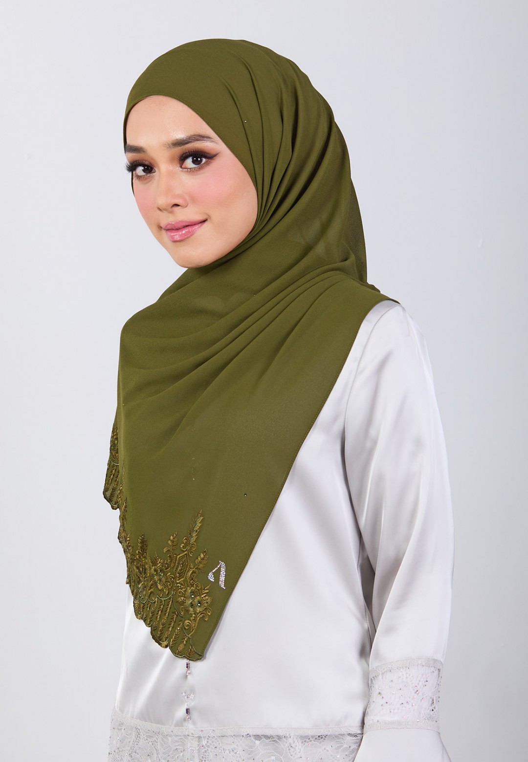 SHAWL MARHAYNE PLAIN EMBROIDERY DIAMOND