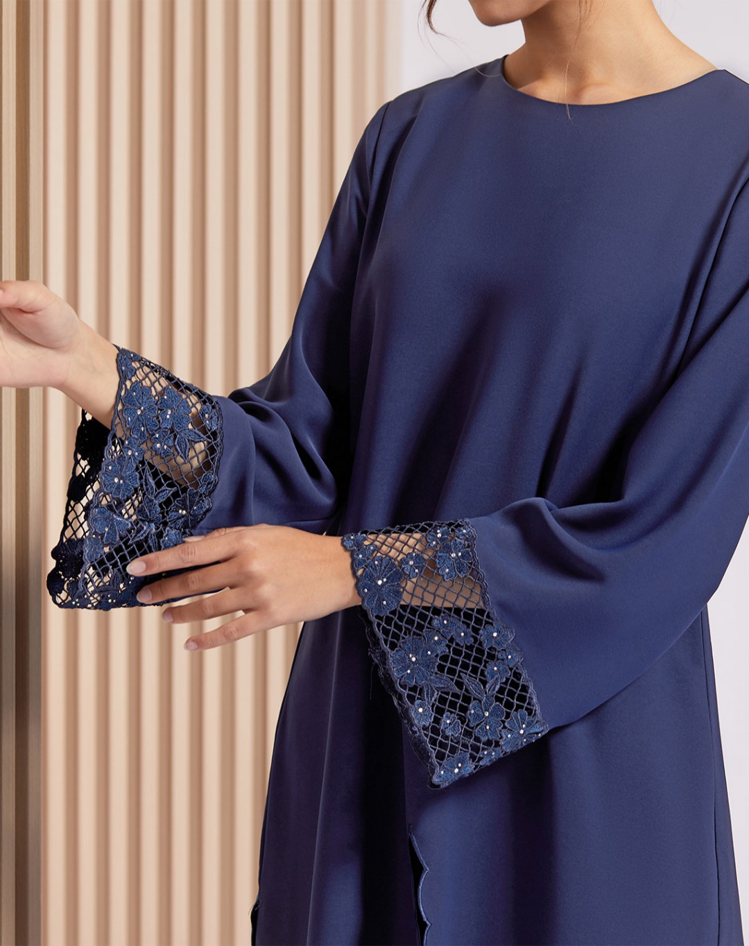 ASHNA PANTSUIT