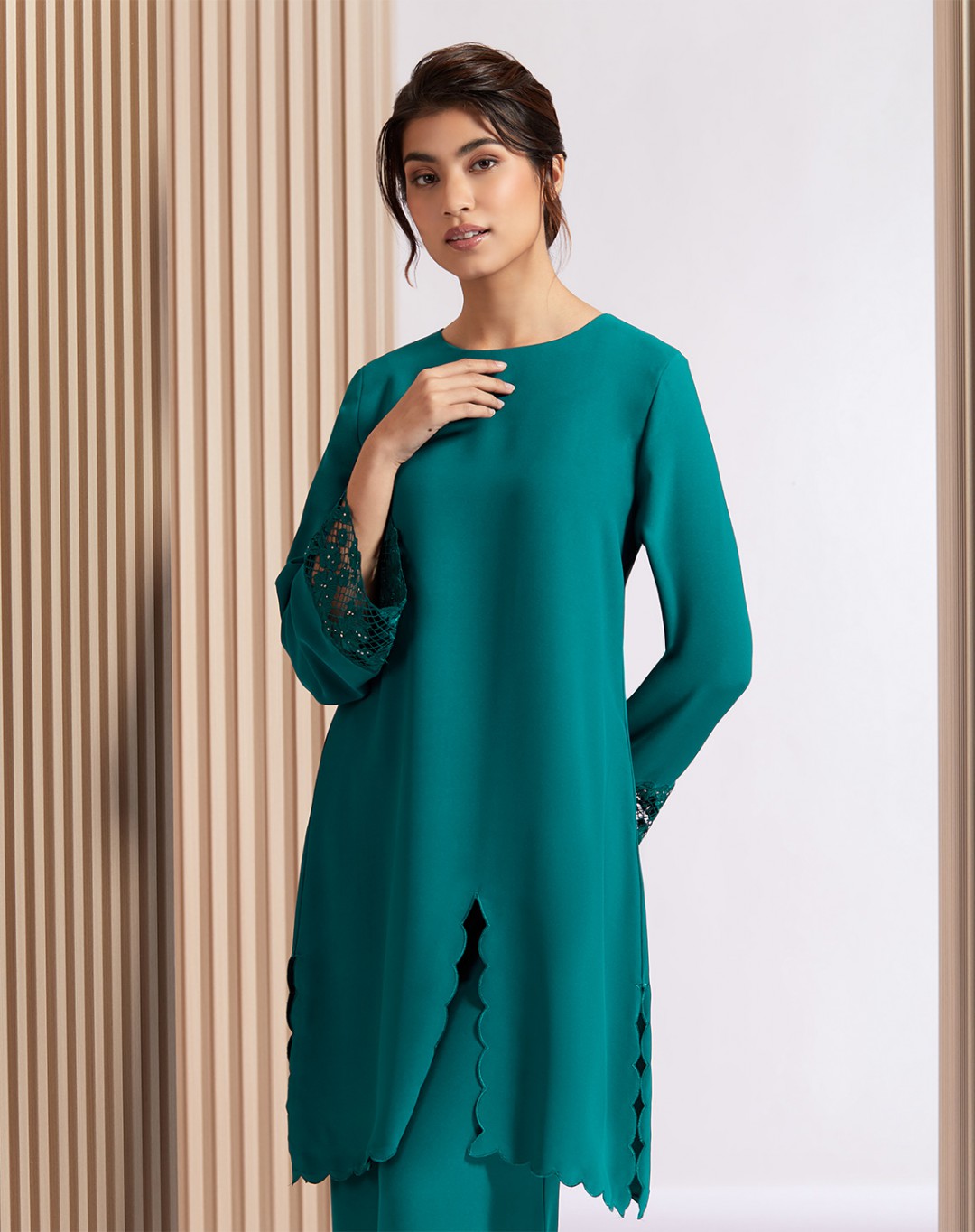 ASHNA PANTSUIT