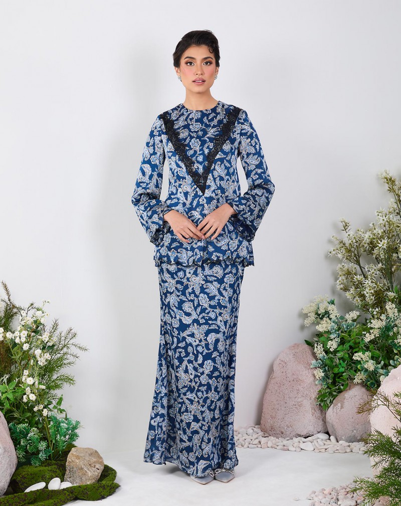 NUREEN BAJU KURUNG
