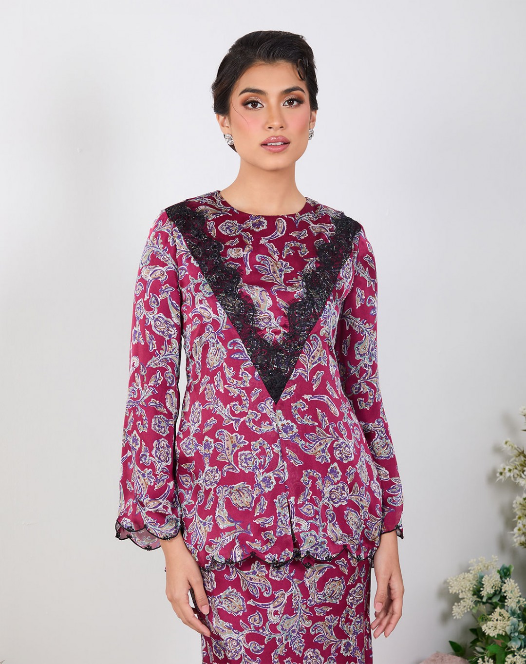 NUREEN BAJU KURUNG