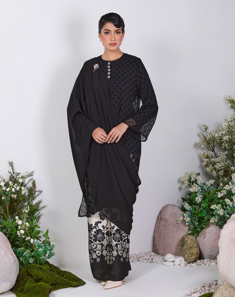 AZALEYA BAJU KURUNG