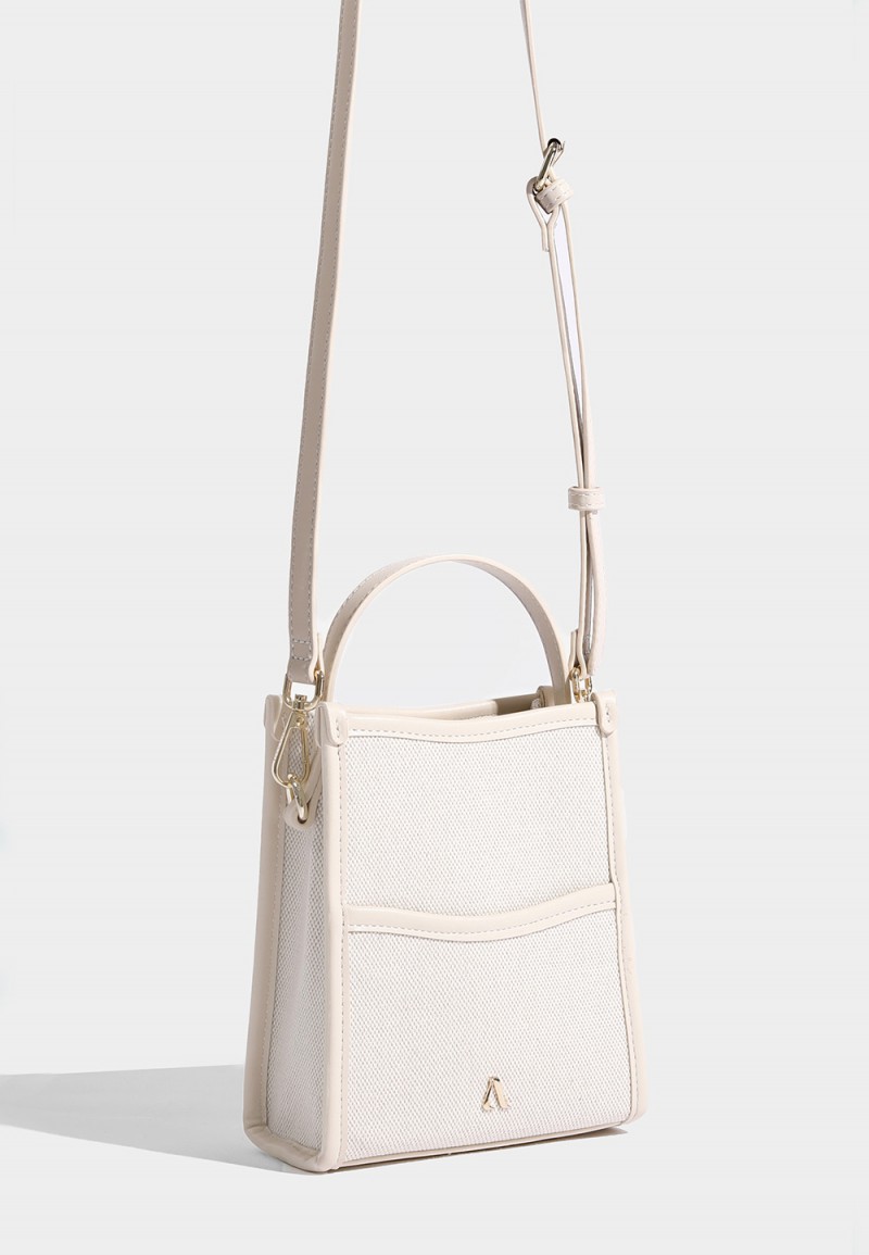 KELLIE CROSSBODY BAG