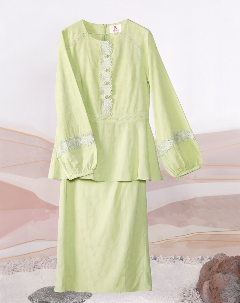 AREEQA BAJU KURUNG (TEENS)