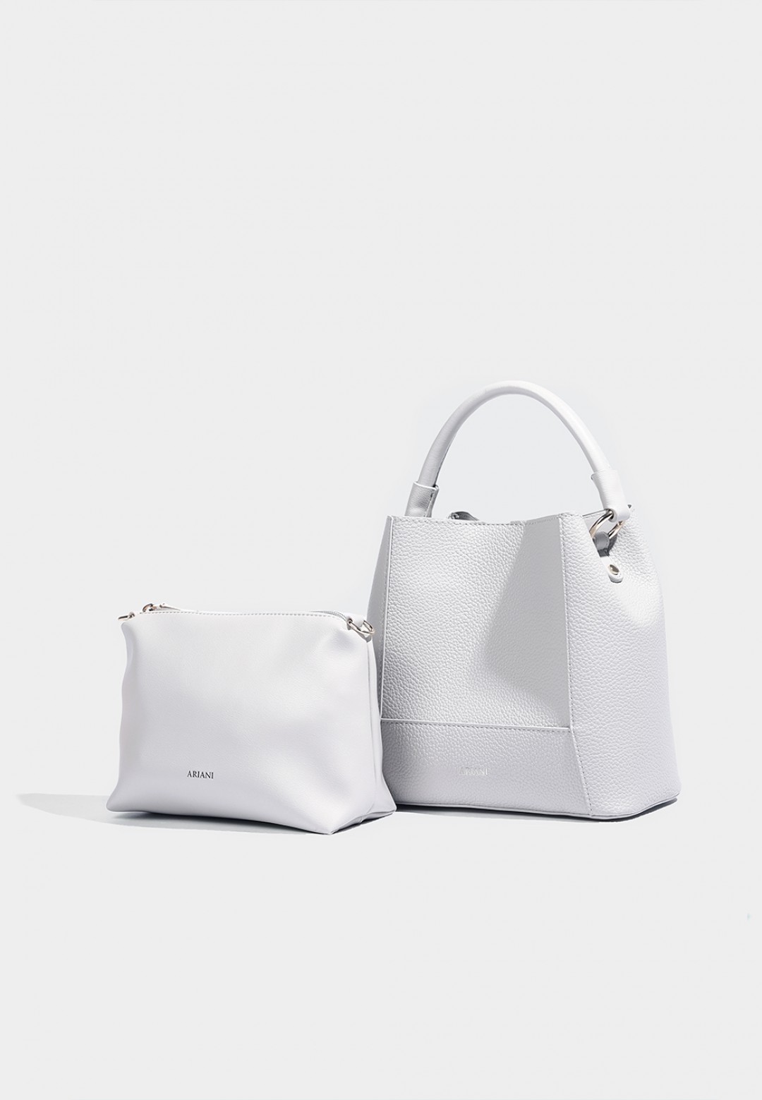 DAKOTA BUCKET BAG