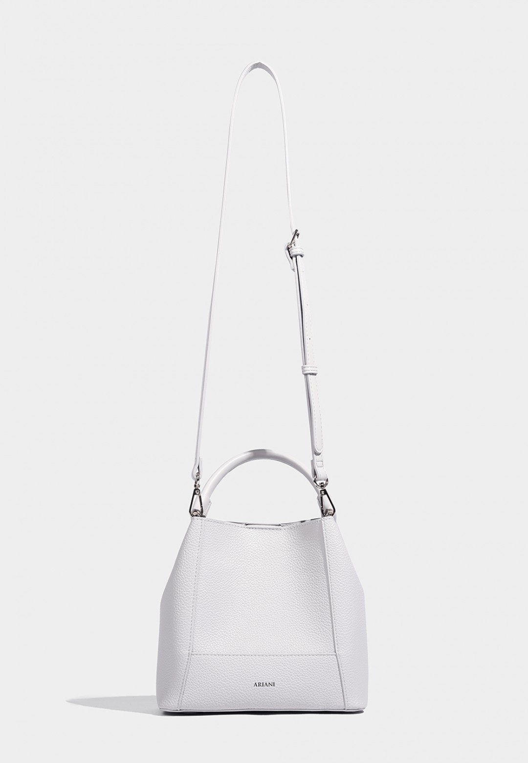 DAKOTA BUCKET BAG
