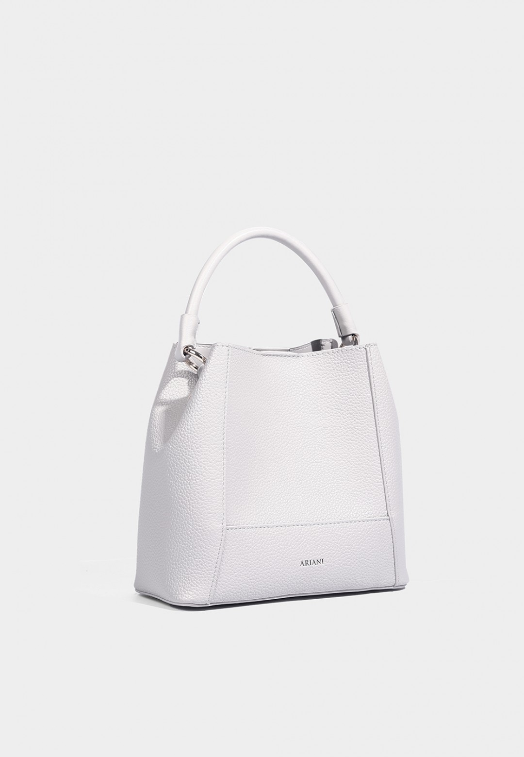 DAKOTA BUCKET BAG