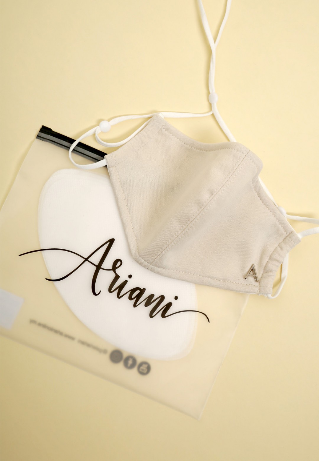 ARIANI FACE MASK