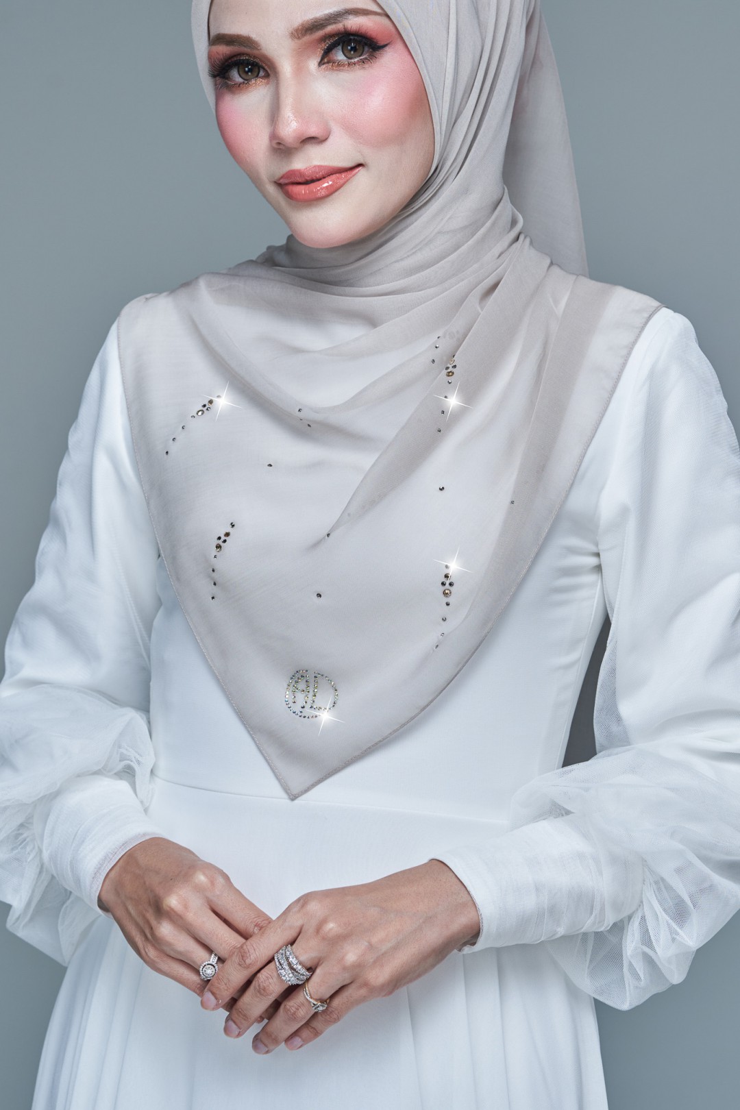 SQ MAIRA VOILE PLAIN DIAMOND