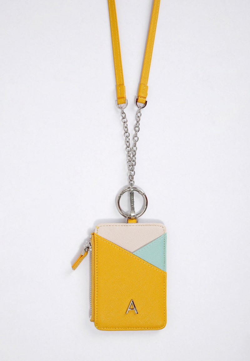 POCKET ON CHAIN
