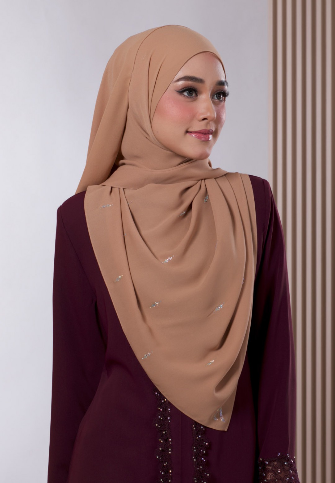 SHAWL WARDIYAH PLAIN DIAMOND 238