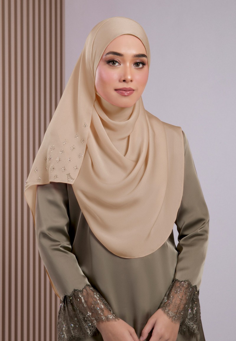 INSTANT AGNES PLAIN DIAMOND