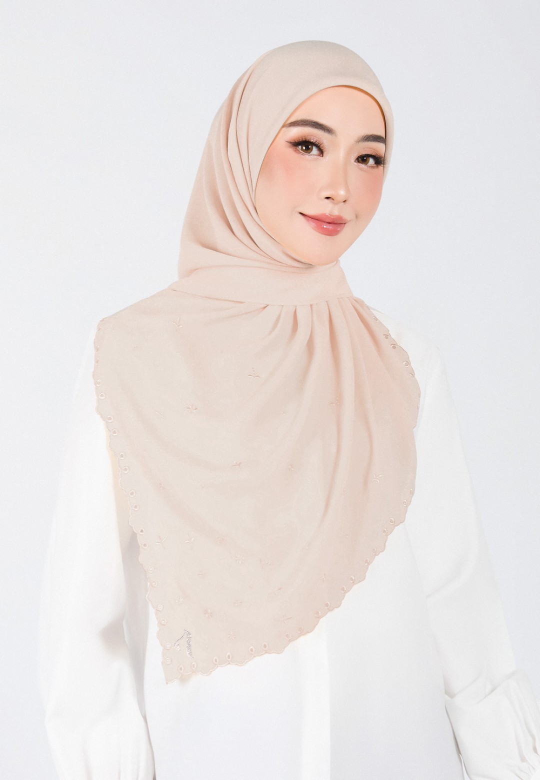 SQ ELYROSE PLAIN EMBROIDERY