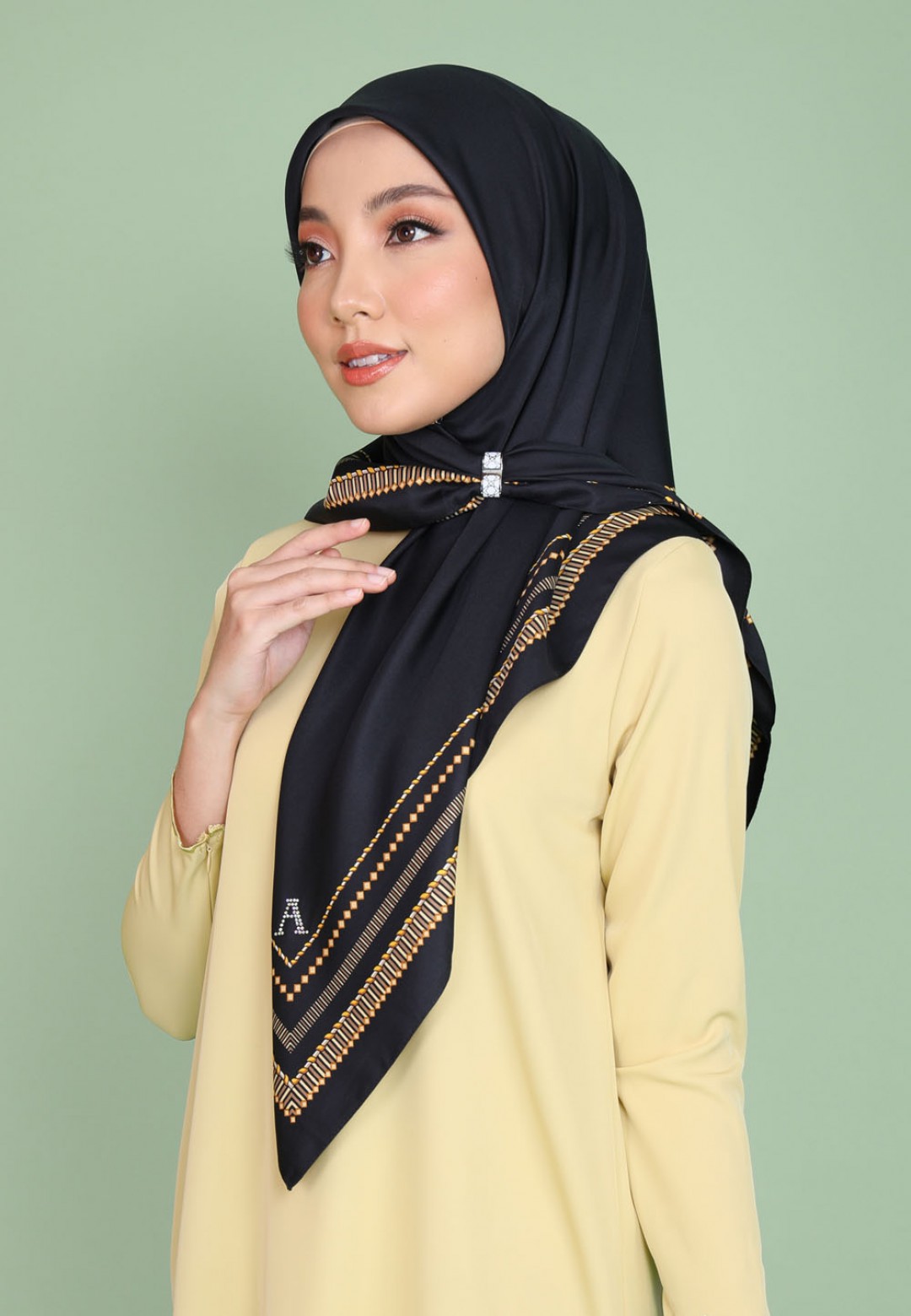 SQ HAZEL TWIST TWILL PTD 190
