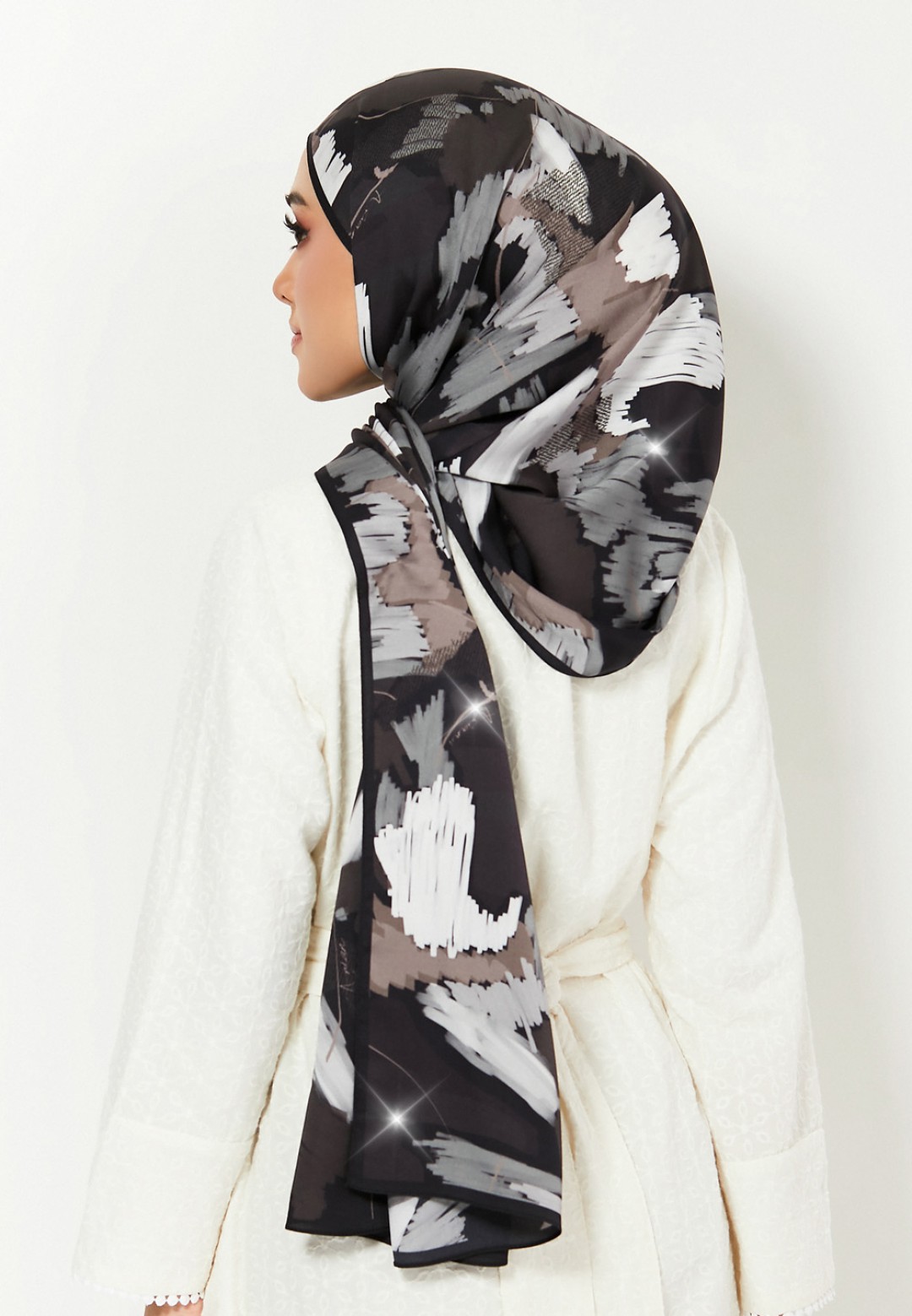 THE DREAMSCAPE SHAWL DIAMOND