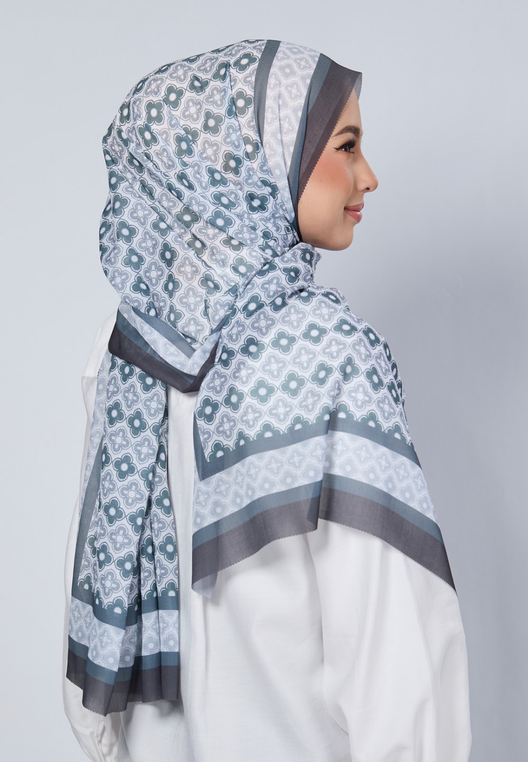 SHAWL JULIA VOILE LASERCUT
