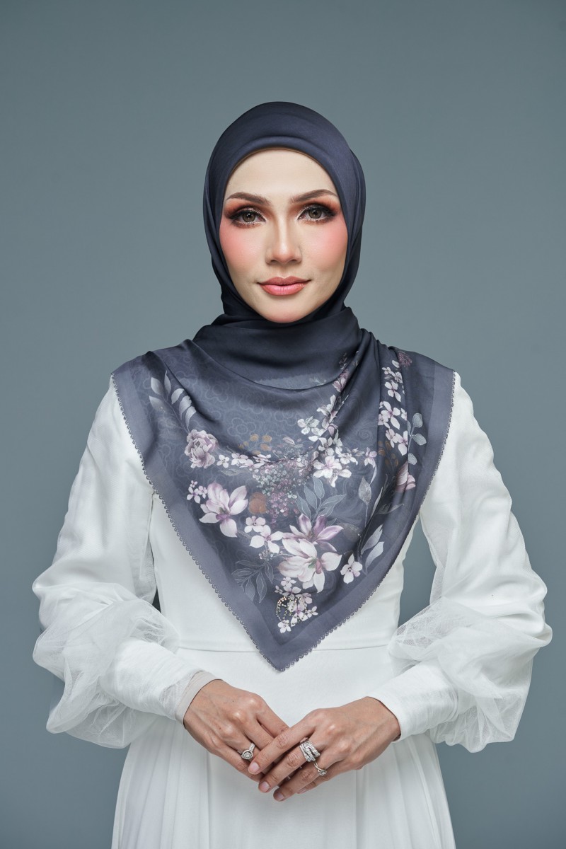 SQ ZEINA VOILE LASERCUT
