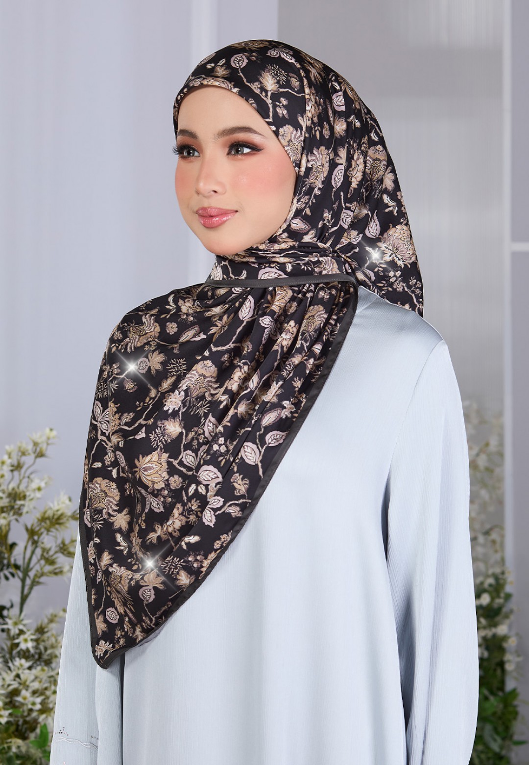 SQ FLUERYN BLOOM PRINTED DIAMOND