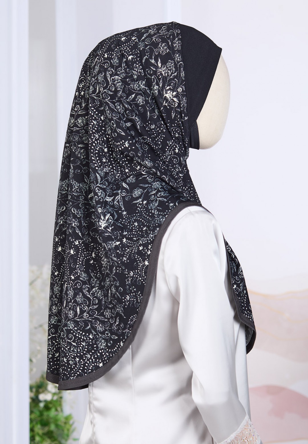 TIARA PETALUNA PTD SOFT AWNING (STD)