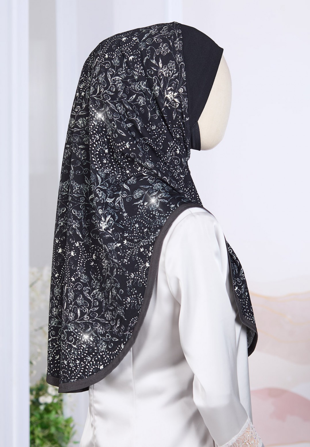 TIARA PETALUNA PTD SOFT AWNING DIAMOND (STD)