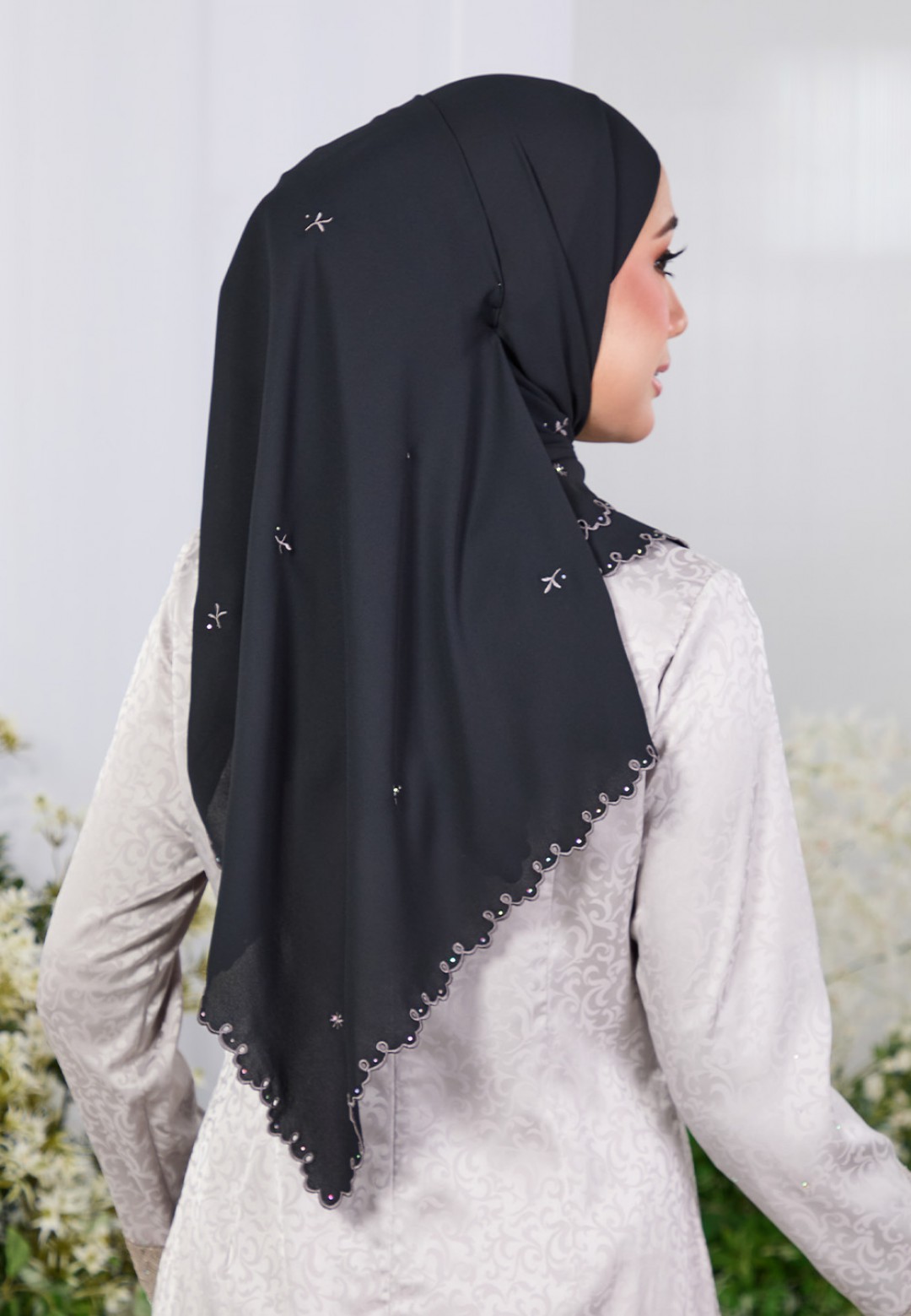 SHAWL ZARRA PLAIN EMBROIDERY