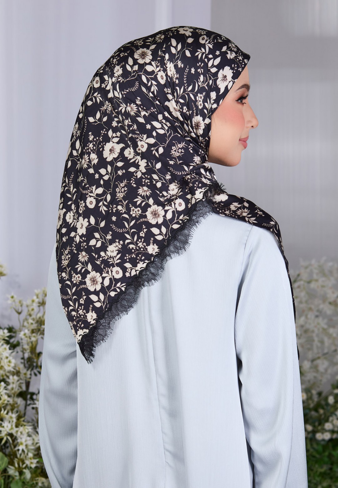 SQ BIANCA PTD WITH LACE