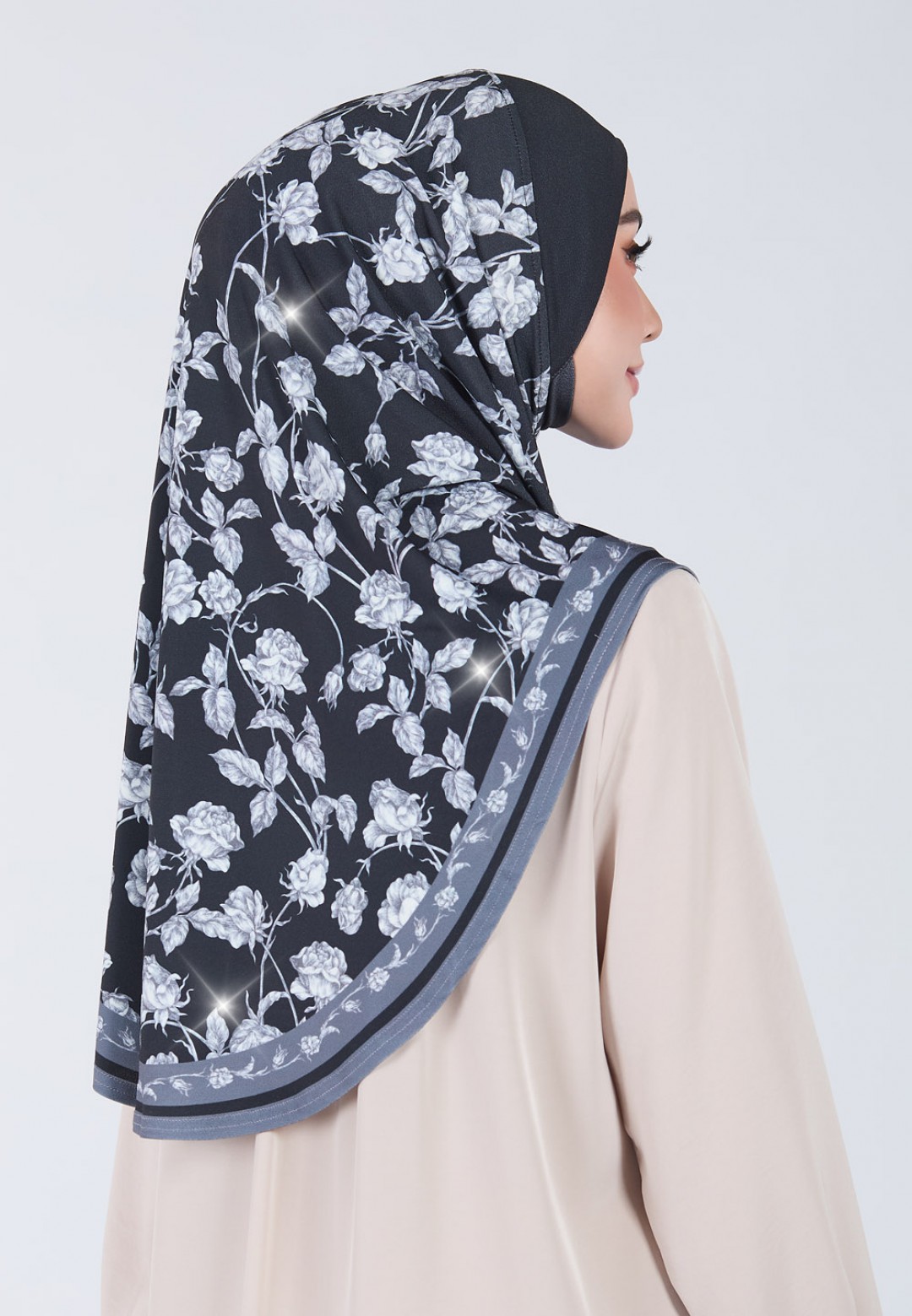 TIARA NISREEN STD S/A DIAMOND