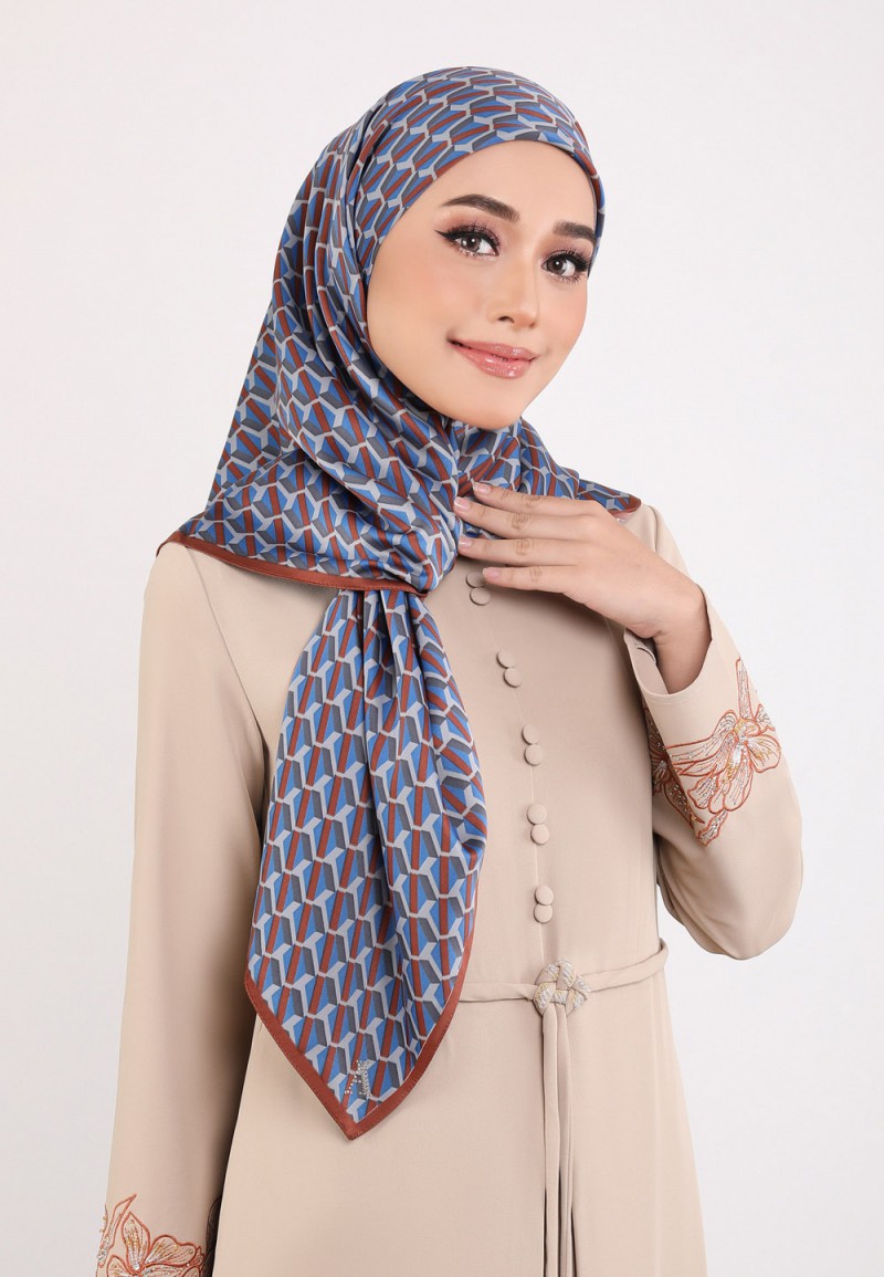 SQ CHIC LYLA 190