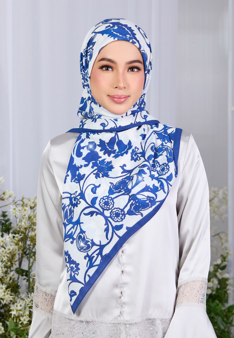 SQ FLORESSA PRINTED DIAMOND
